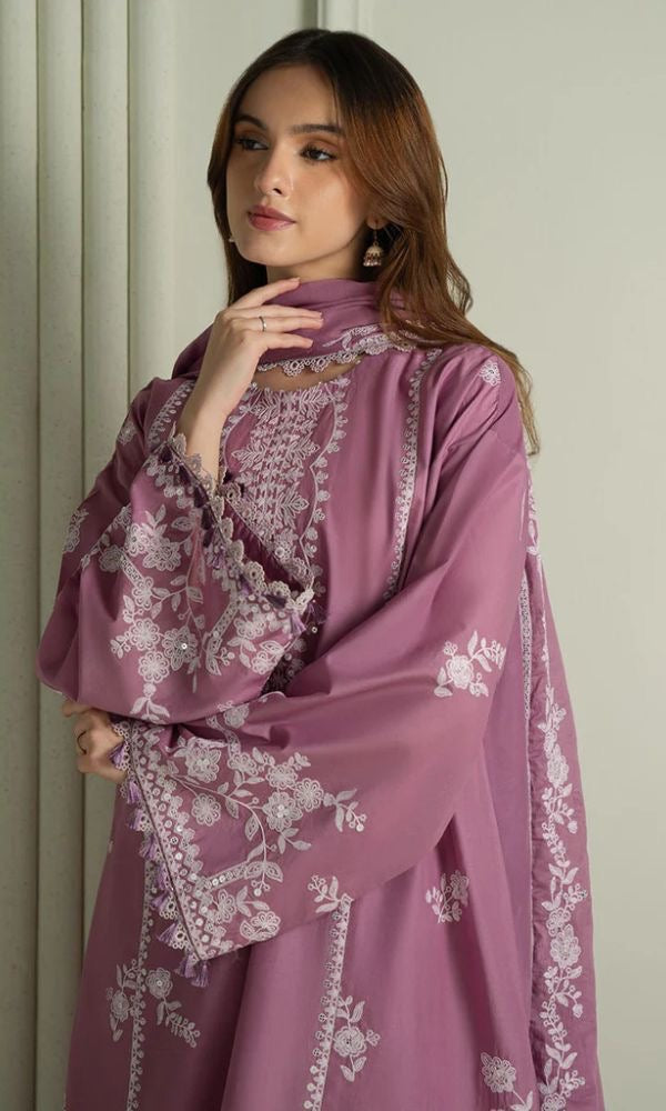 Embroidered Lawn 3pc Suit