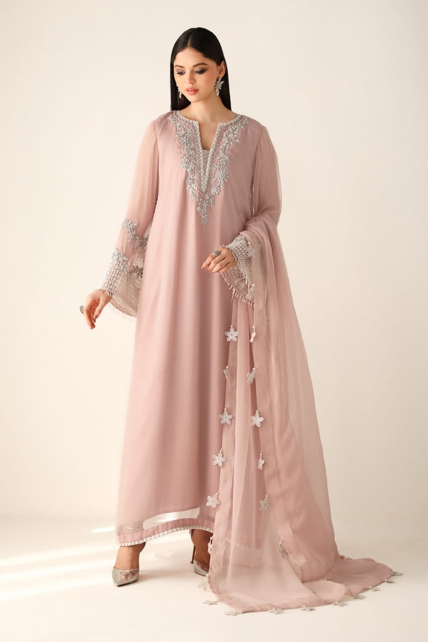Barouqe Peach Luxury Chiffon Embroidered Suit